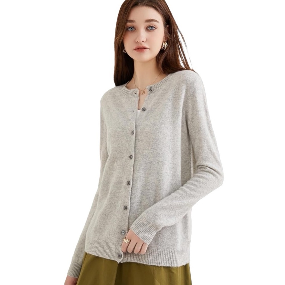 LINY XIN Oatmeal Tan Merino Wool Cardigan Sweater Fall Winter Luxury Size M Soft